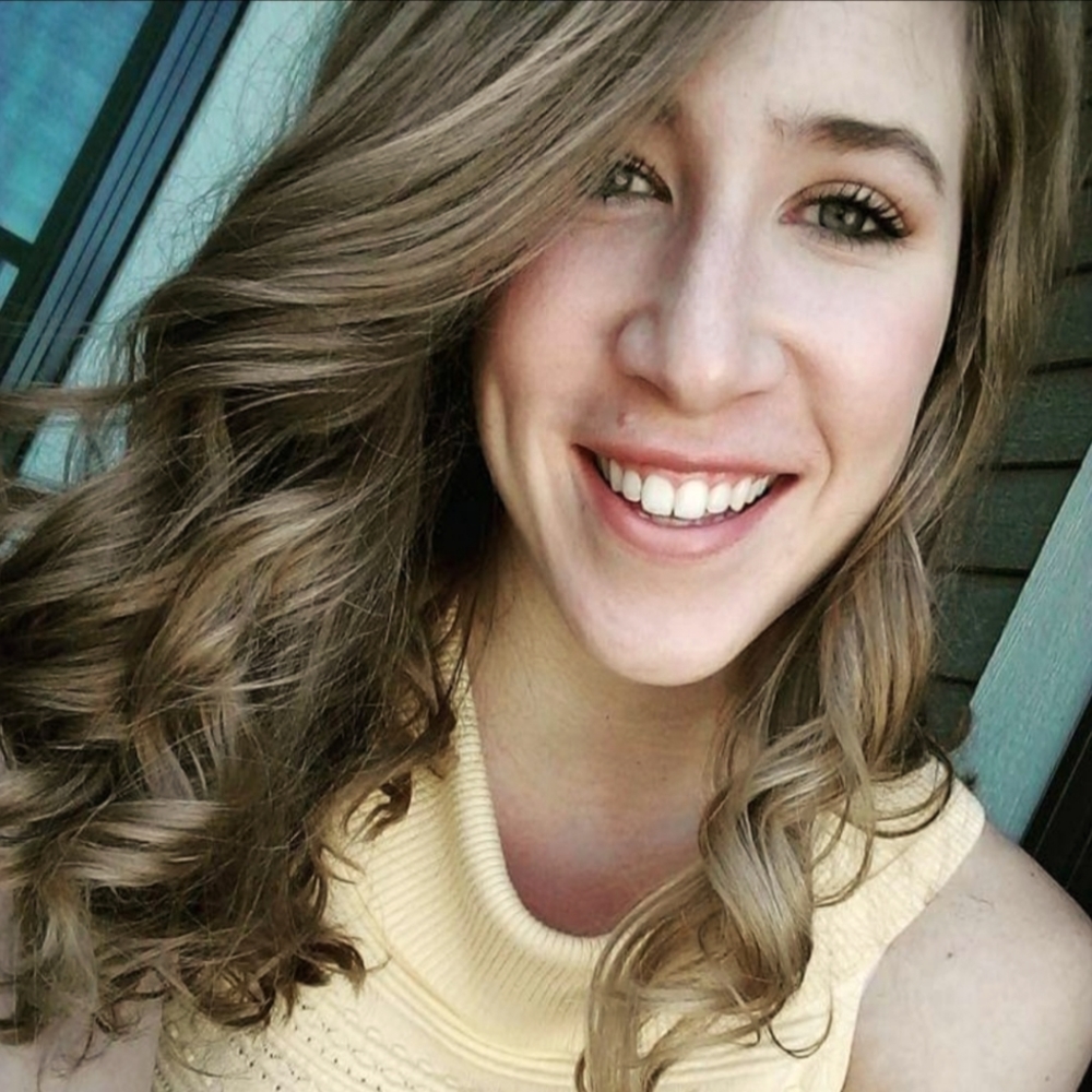 Meet your Posher, Danni